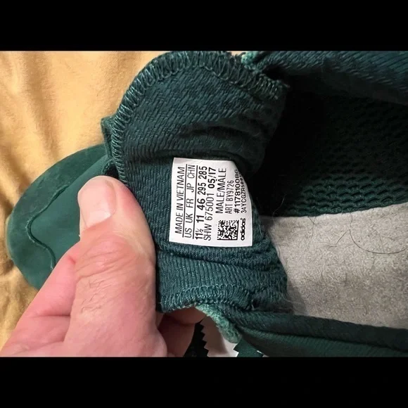 Adidas Iniki Runner Shoes, Collegiate Green, Size 11.5 - Picture 3 of 6